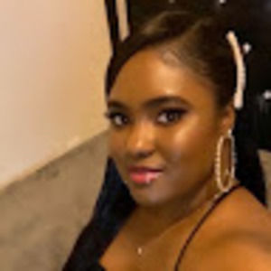 Meet your Posher, Tashae